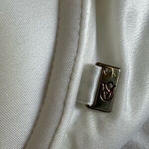 VS Elegant White Satin bra